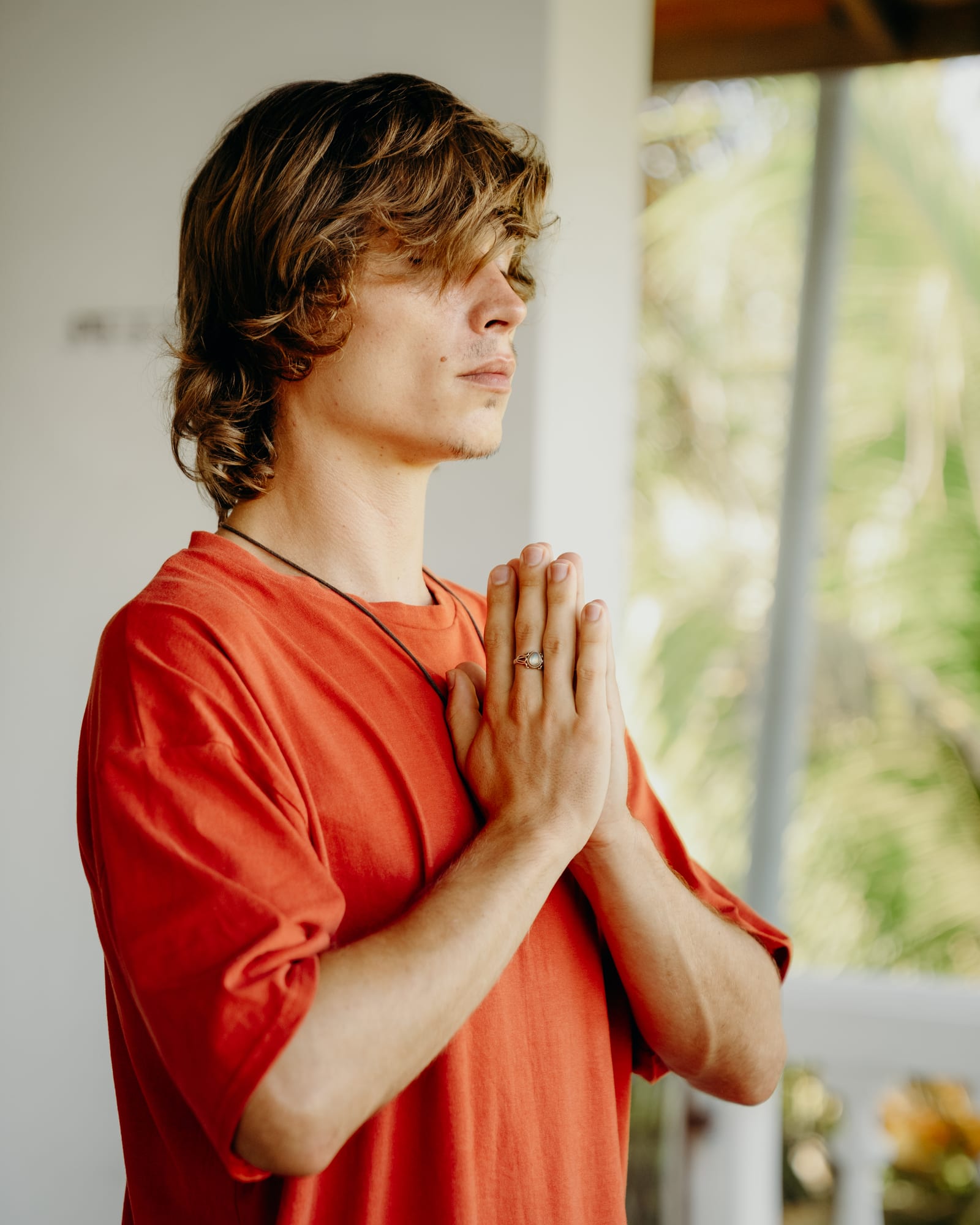 Manuel in prayer